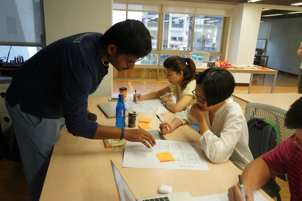 Teaching interaction design at Samsung Brazil